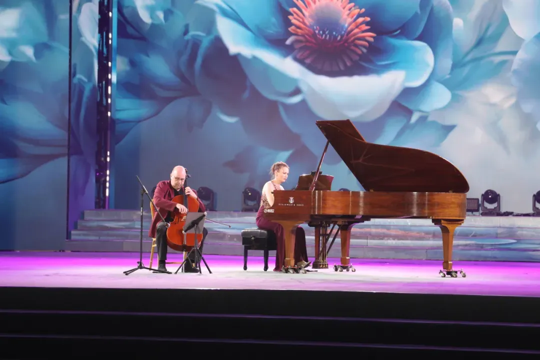 Acacia Welcome Avenue