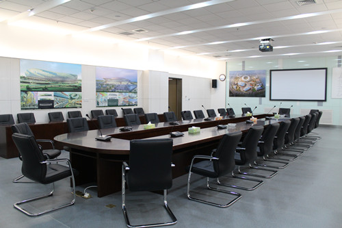Conference Room (Large)